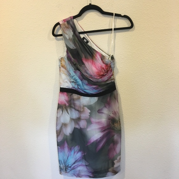W by Worth Dresses & Skirts - W by Worth floral one shoulder dress W by Worth Dresses & Skirts - W by Worth floral one shoulder dress